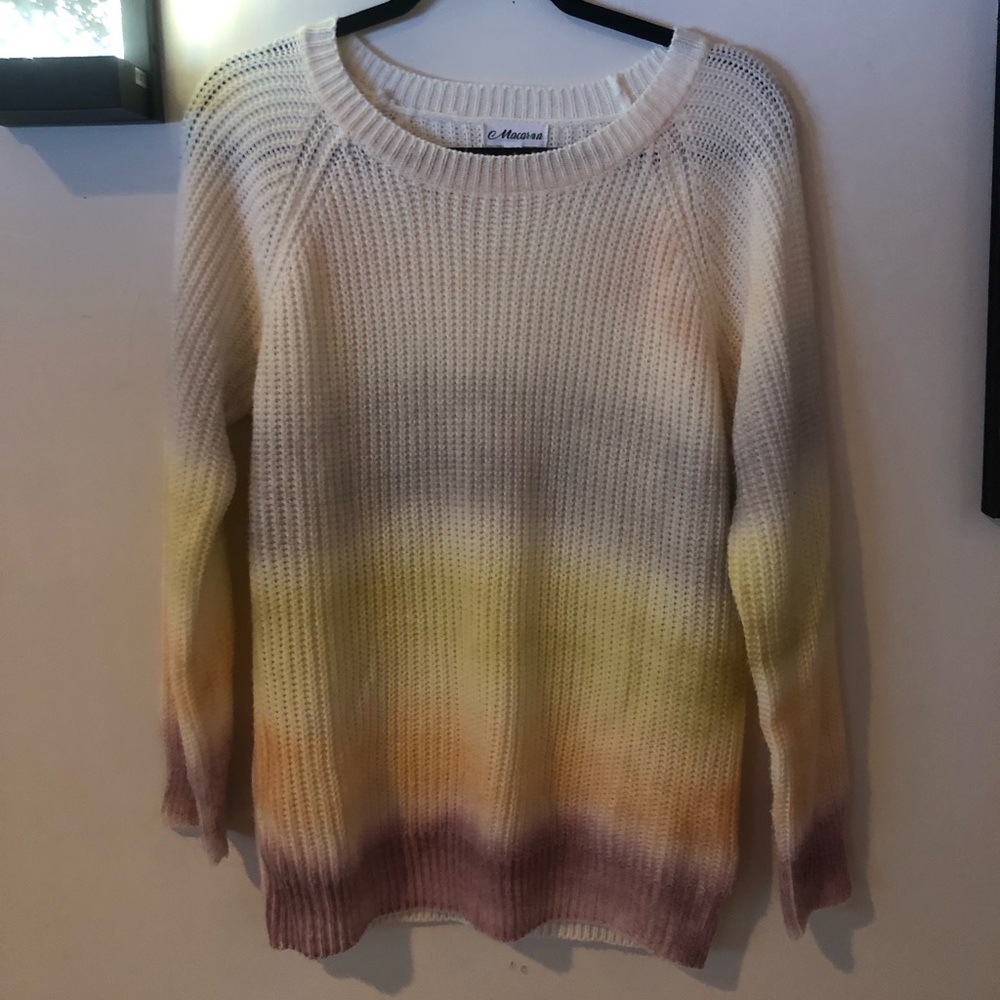 MACARON Cream ombré Sweater